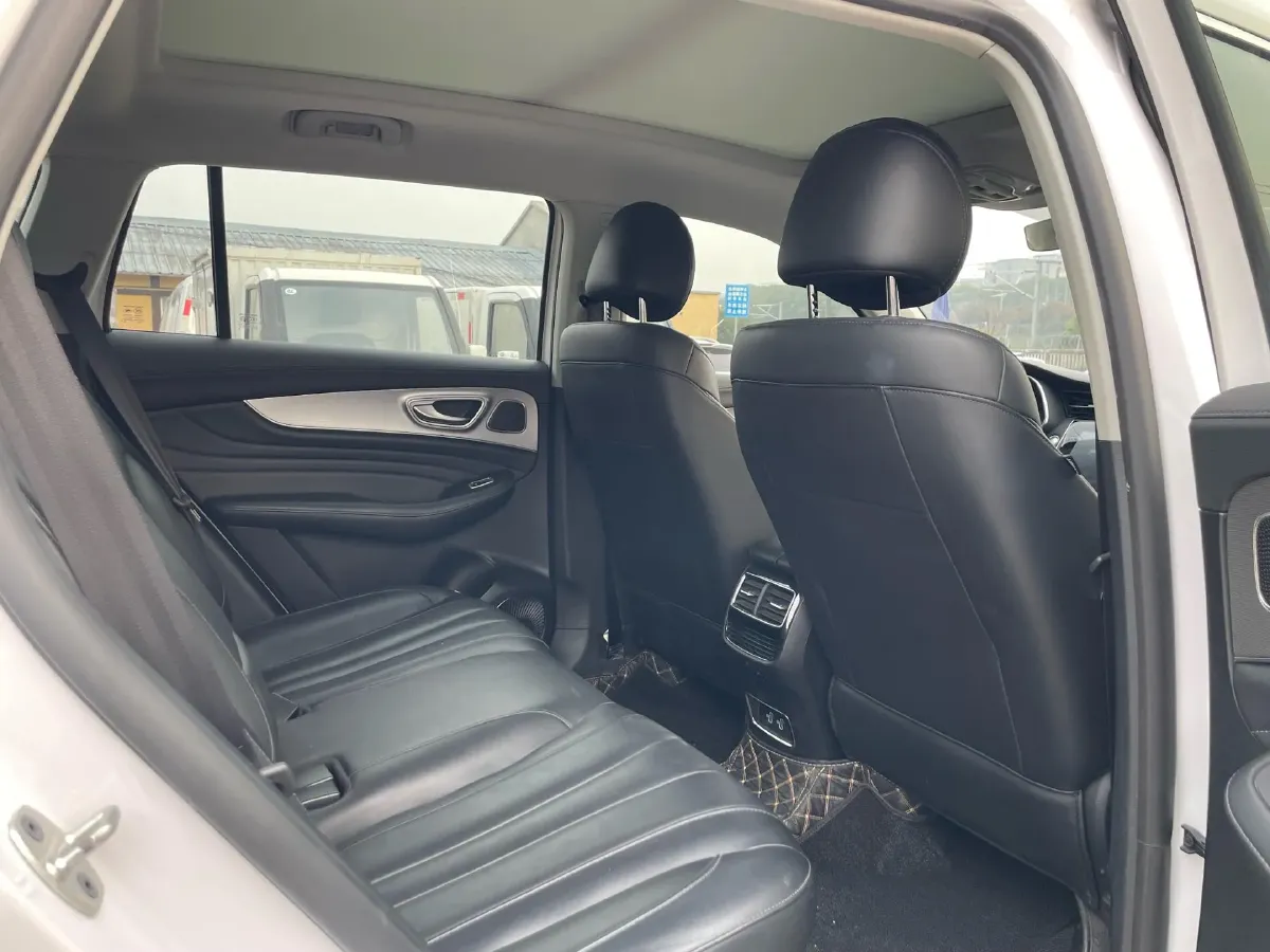 2020 Honda Vezel 1.5T 177HP L4 CVT,autocango,china used car exporter,china ev exporter,chinese used car exporter,chinese used ev exporter