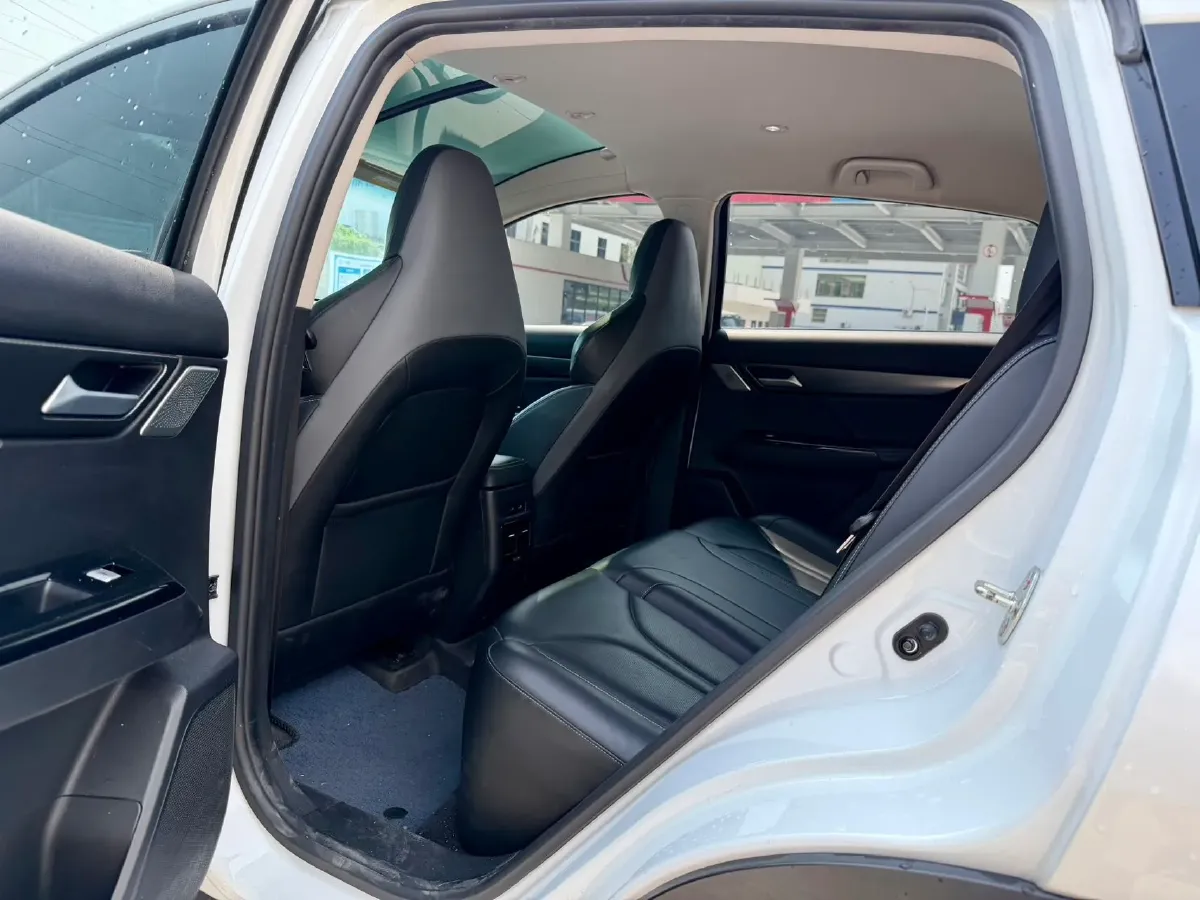 2021 JAC Refine L6 MAX 2.0T 184HP L4 6DCT,autocango,china used car exporter,china ev exporter,chinese used car exporter,chinese used ev exporter