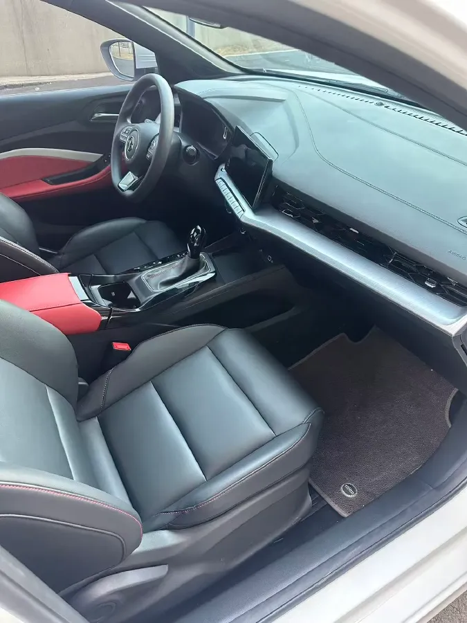 2022 MG 5 1.5L 120HP L4 CVT,autocango,china used car exporter,china ev exporter,chinese used car exporter,chinese used ev exporter