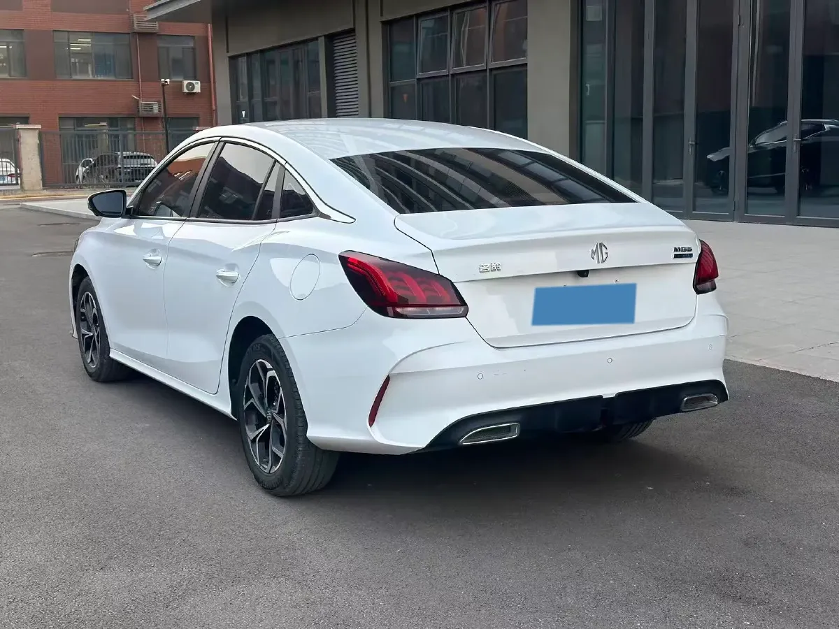 2022 MG 5 1.5L 120HP L4 CVT,autocango,china used car exporter,china ev exporter,chinese used car exporter,chinese used ev exporter