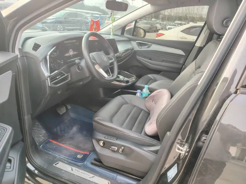 2021 Volkswagen Talagon 2.0T 220HP L4 7DCT,autocango,china used car exporter,china ev exporter,chinese used car exporter,chinese used ev exporter