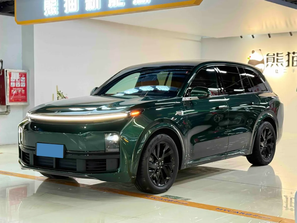 2023 Li L8 Range Extended 154HP REEV 40.9KWH,autocango,china used car exporter,china ev exporter,chinese used car exporter,chinese used ev exporter