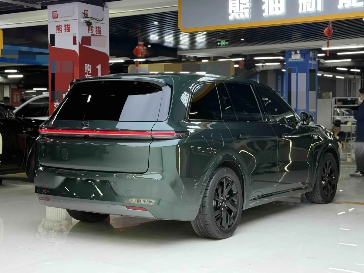 2023 Li L8 Range Extended 154HP REEV 40.9KWH,autocango,china used car exporter,china ev exporter,chinese used car exporter,chinese used ev exporter