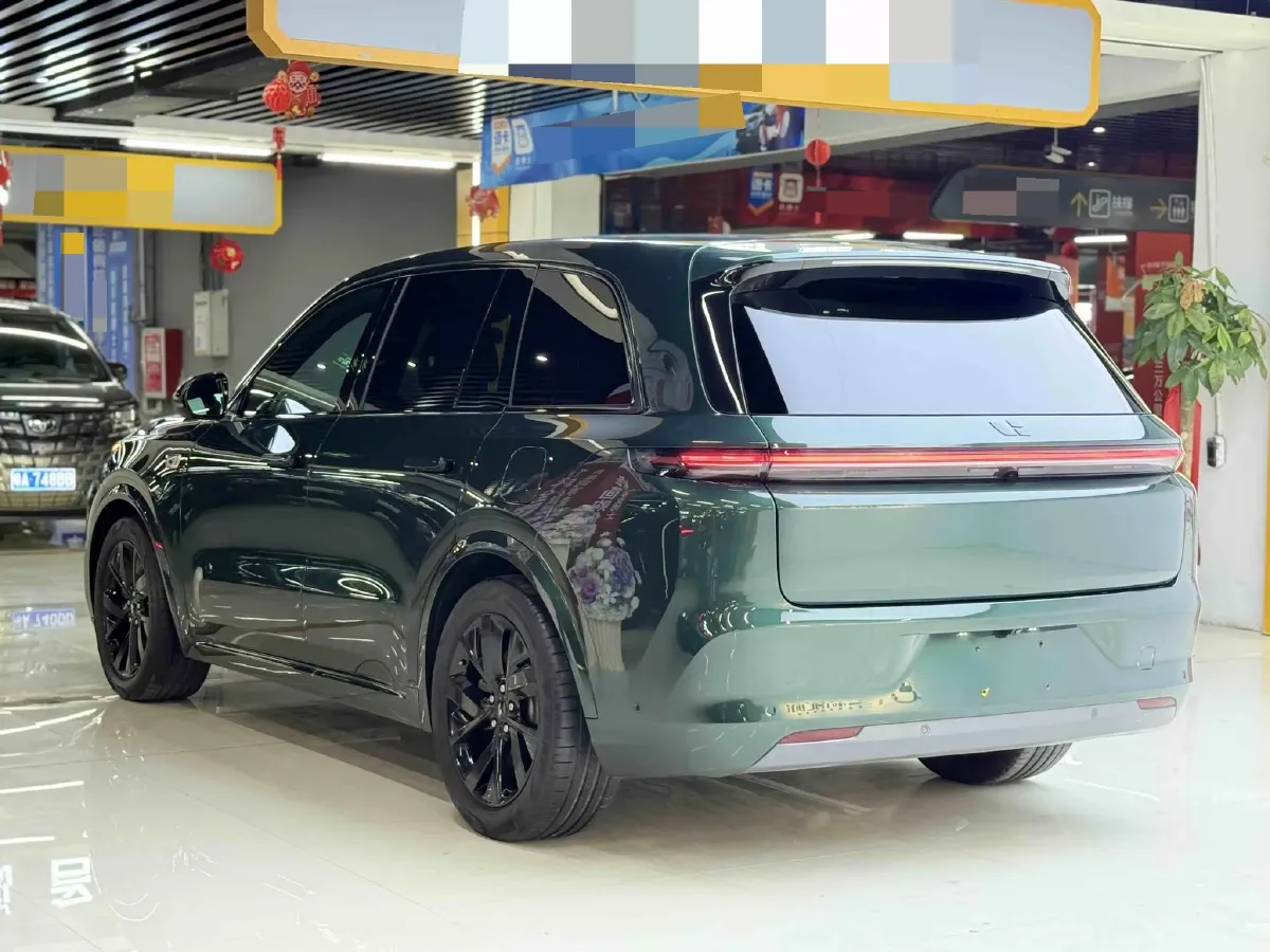 2023 Li L8 Range Extended 154HP REEV 40.9KWH,autocango,china used car exporter,china ev exporter,chinese used car exporter,chinese used ev exporter