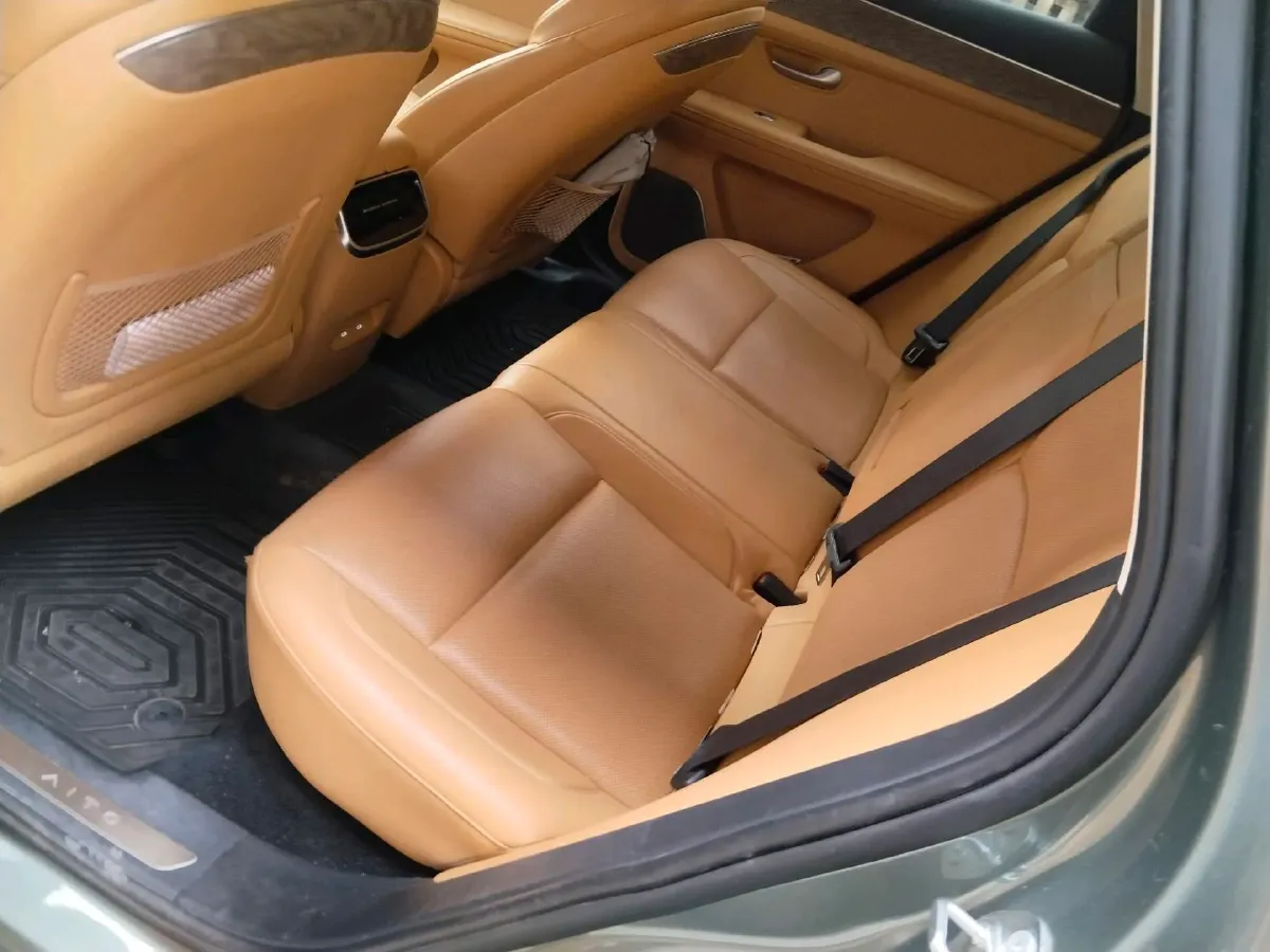 2022 JMC YuHu 7 2.0T 141HP L4 8AT,autocango,china used car exporter,china ev exporter,chinese used car exporter,chinese used ev exporter