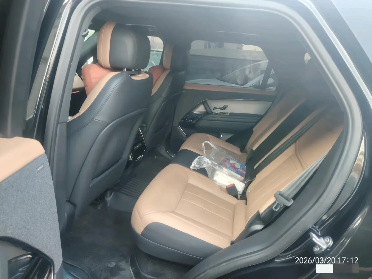 2024 Land Rover Range Rover Sport 3.0T 400HP L6 8AT,autocango,china used car exporter,china ev exporter,chinese used car exporter,chinese used ev exporter