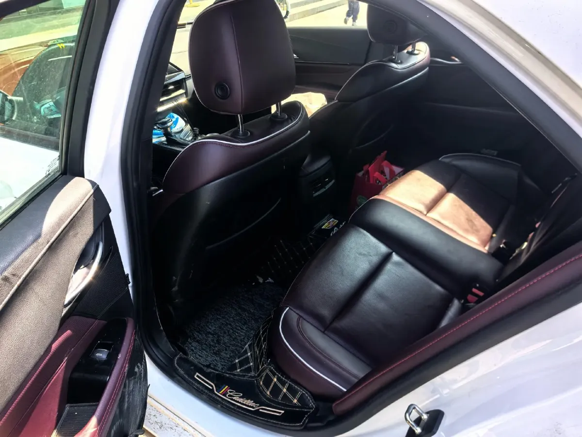 2020 Cadillac CT4 2.0T 237HP L4 8AT,autocango,china used car exporter,china ev exporter,chinese used car exporter,chinese used ev exporter