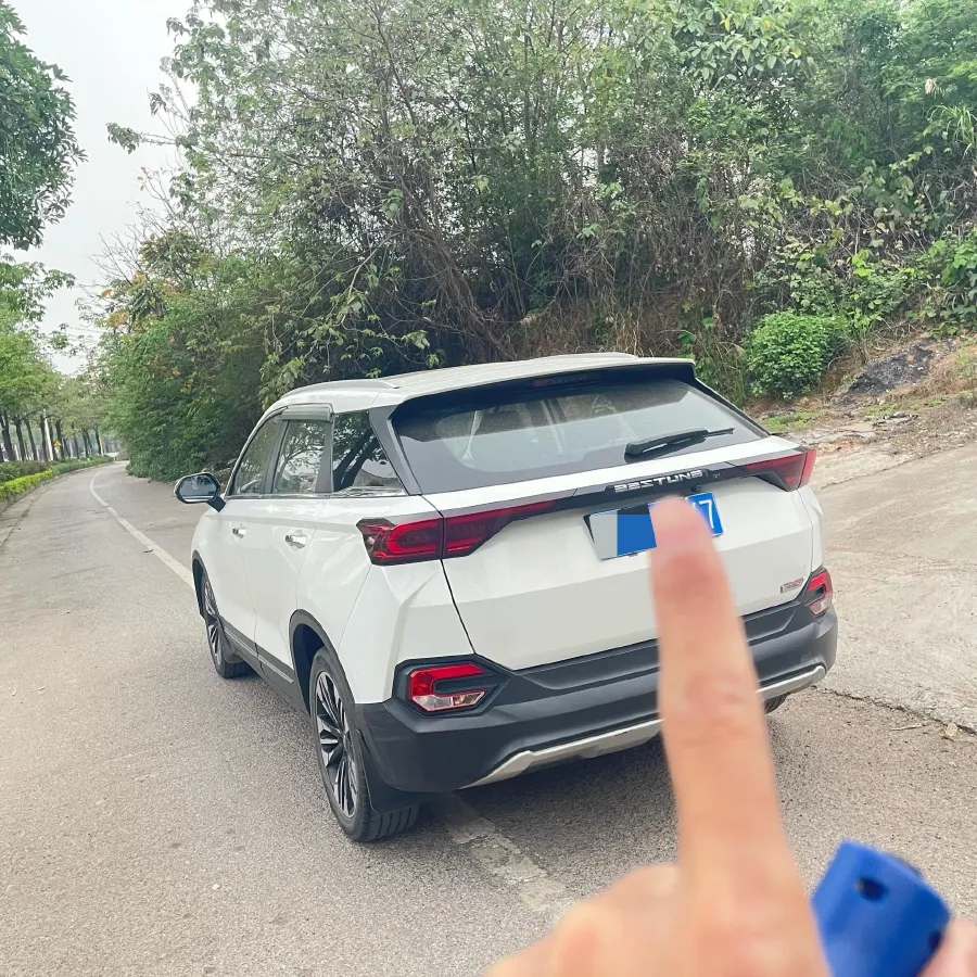 2021 Bestune T77 1.5T 169HP L4 7DCT,autocango,china used car exporter,china ev exporter,chinese used car exporter,chinese used ev exporter