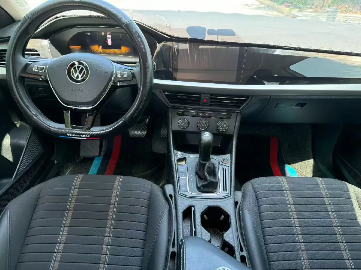 2022 Volkswagen Sagitar 1.2T 116HP L4 7DCT,autocango,china used car exporter,china ev exporter,chinese used car exporter,chinese used ev exporter