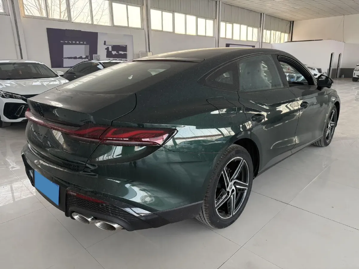 2025 MG 7 1.5T 188HP L4 7DCT,autocango,china used car exporter,china ev exporter,chinese used car exporter,chinese used ev exporter