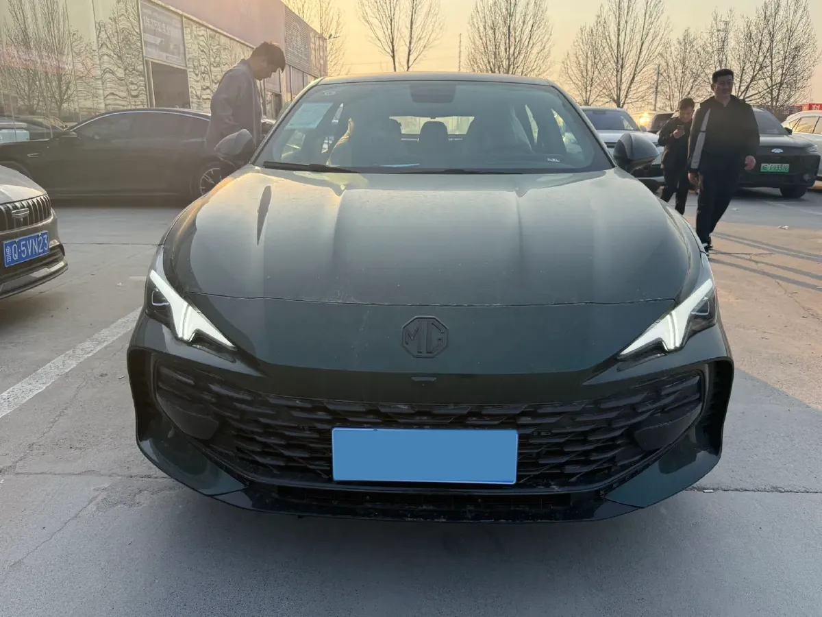 2025 MG 7 1.5T 188HP L4 7DCT,autocango,china used car exporter,china ev exporter,chinese used car exporter,chinese used ev exporter