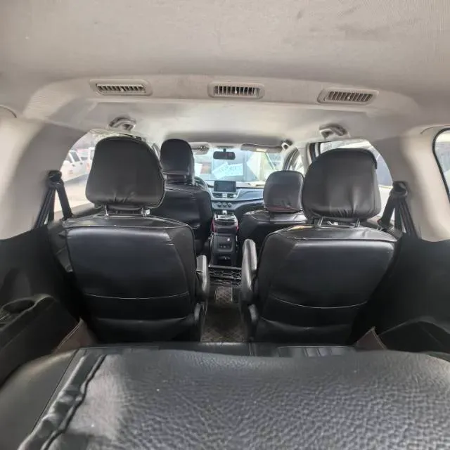 2019 BaoJun 730 1.5L 105HP L4 6MT,autocango,china used car exporter,china ev exporter,chinese used car exporter,chinese used ev exporter