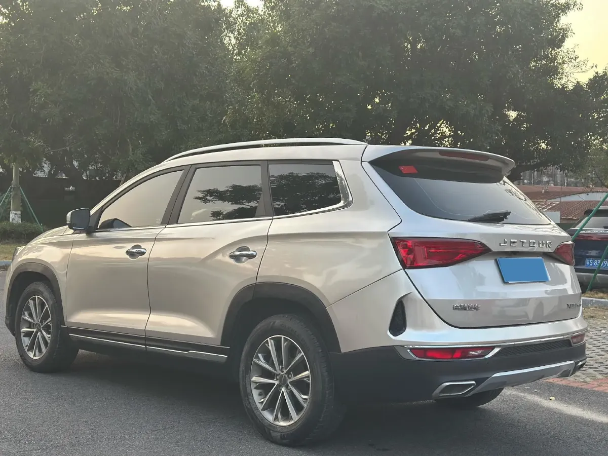 2019 Jetour X90 1.6T 197HP L4 7DCT,autocango,china used car exporter,china ev exporter,chinese used car exporter,chinese used ev exporter