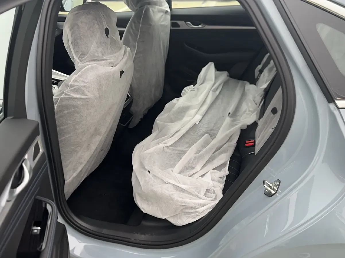 2025 Geely Preface 1.5T 181HP L4 7DCT,autocango,china used car exporter,china ev exporter,chinese used car exporter,chinese used ev exporter