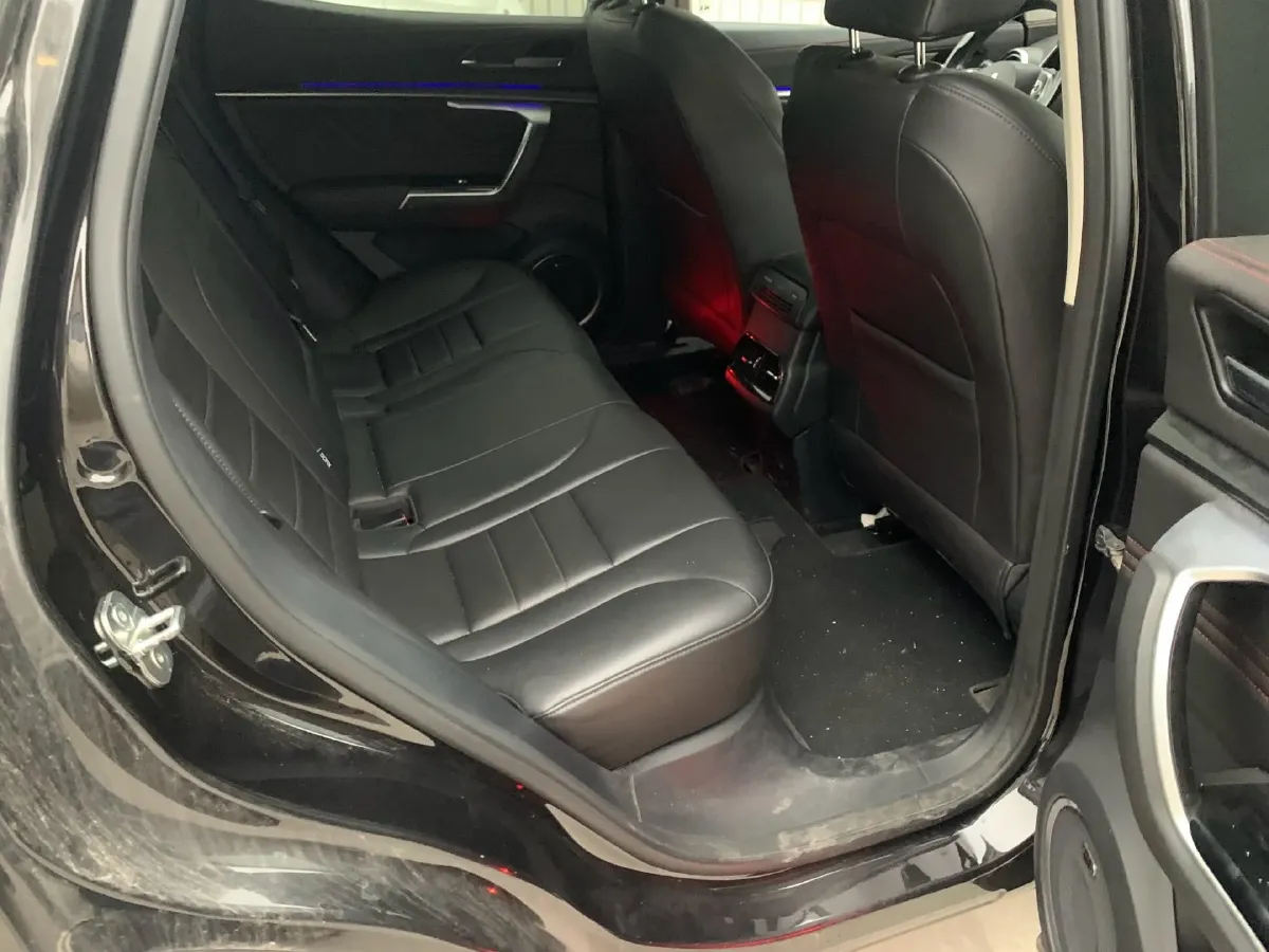 2017 WEY VV5 2.0T 197HP L4 7DCT,autocango,china used car exporter,china ev exporter,chinese used car exporter,chinese used ev exporter