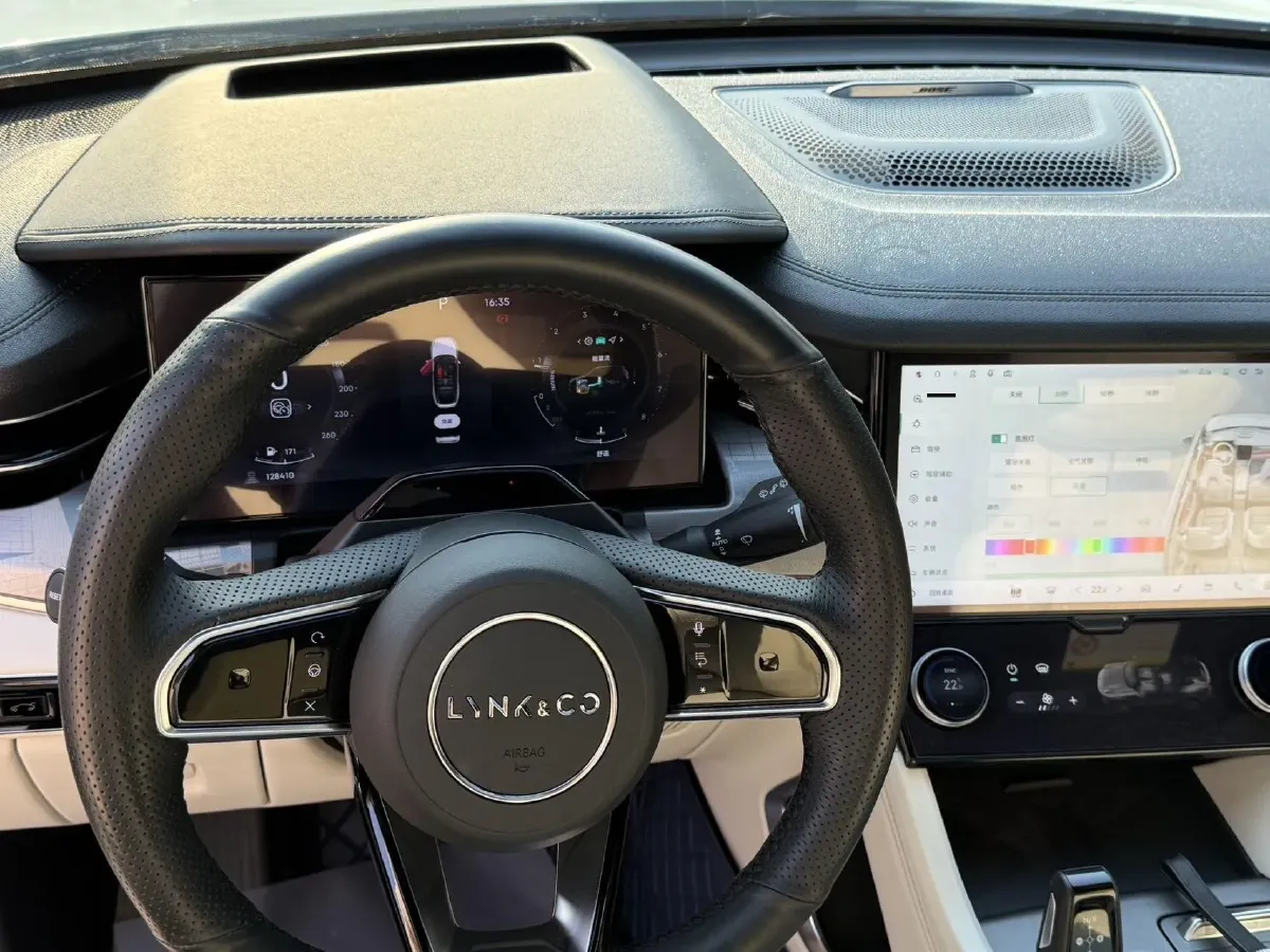 2021 Kia Carnival 2.0T 233HP L4 8AT,autocango,china used car exporter,china ev exporter,chinese used car exporter,chinese used ev exporter