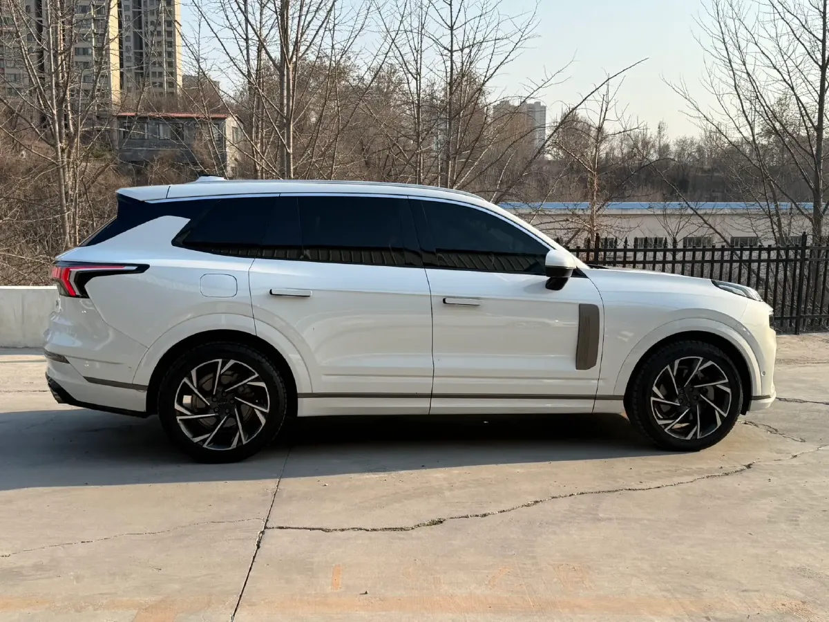 2021 Kia Carnival 2.0T 233HP L4 8AT,autocango,china used car exporter,china ev exporter,chinese used car exporter,chinese used ev exporter