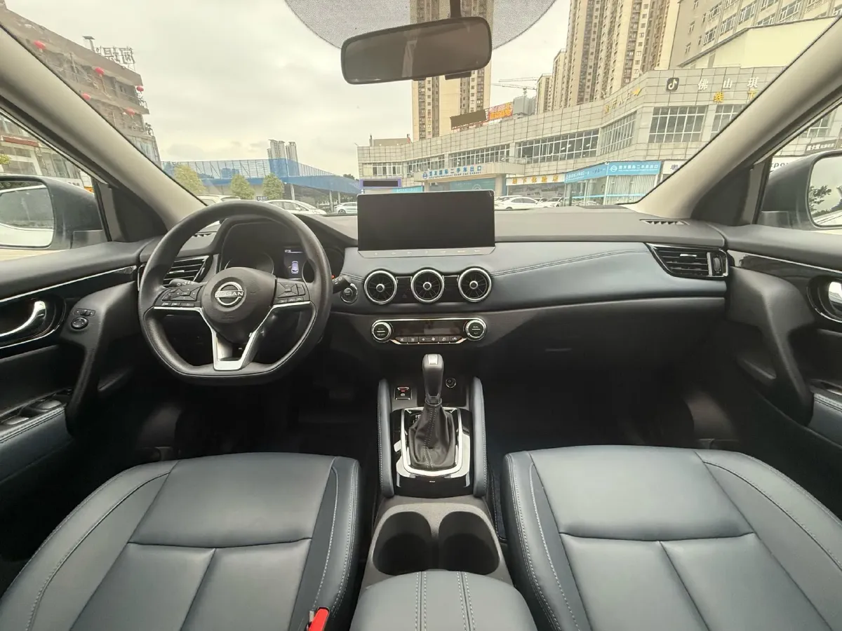 2025 Nissan Qashqai 2.0L 151HP L4 CVT,autocango,china used car exporter,china ev exporter,chinese used car exporter,chinese used ev exporter