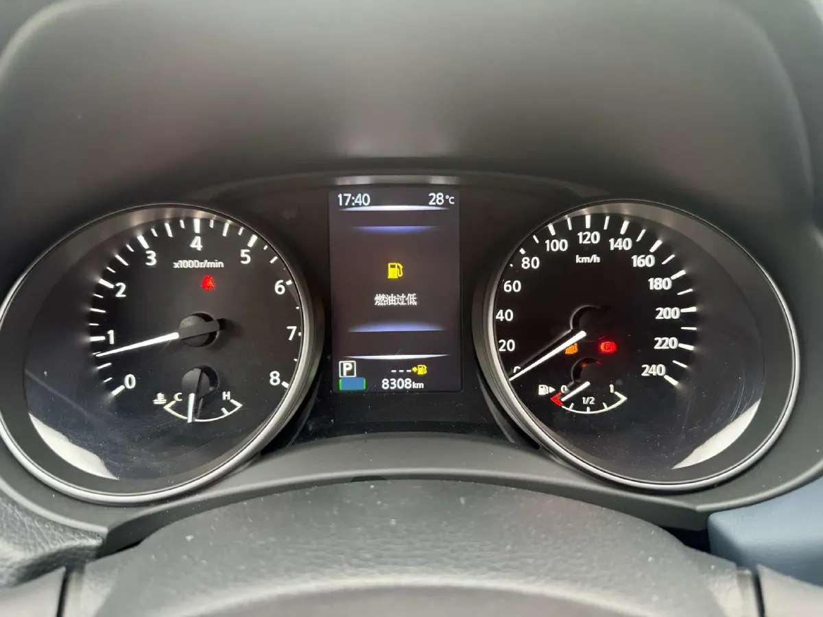 2025 Nissan Qashqai 2.0L 151HP L4 CVT,autocango,china used car exporter,china ev exporter,chinese used car exporter,chinese used ev exporter