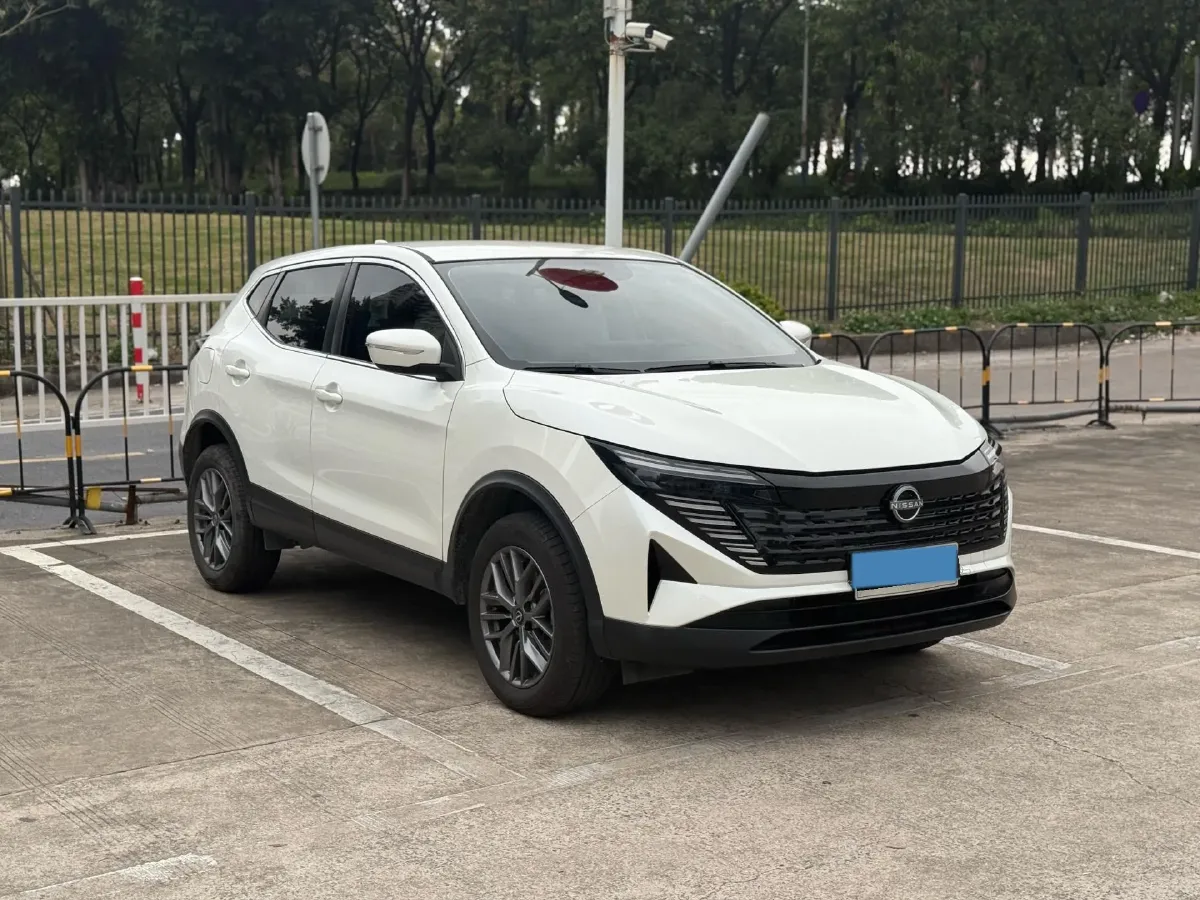 2025 Nissan Qashqai 2.0L 151HP L4 CVT,autocango,china used car exporter,china ev exporter,chinese used car exporter,chinese used ev exporter