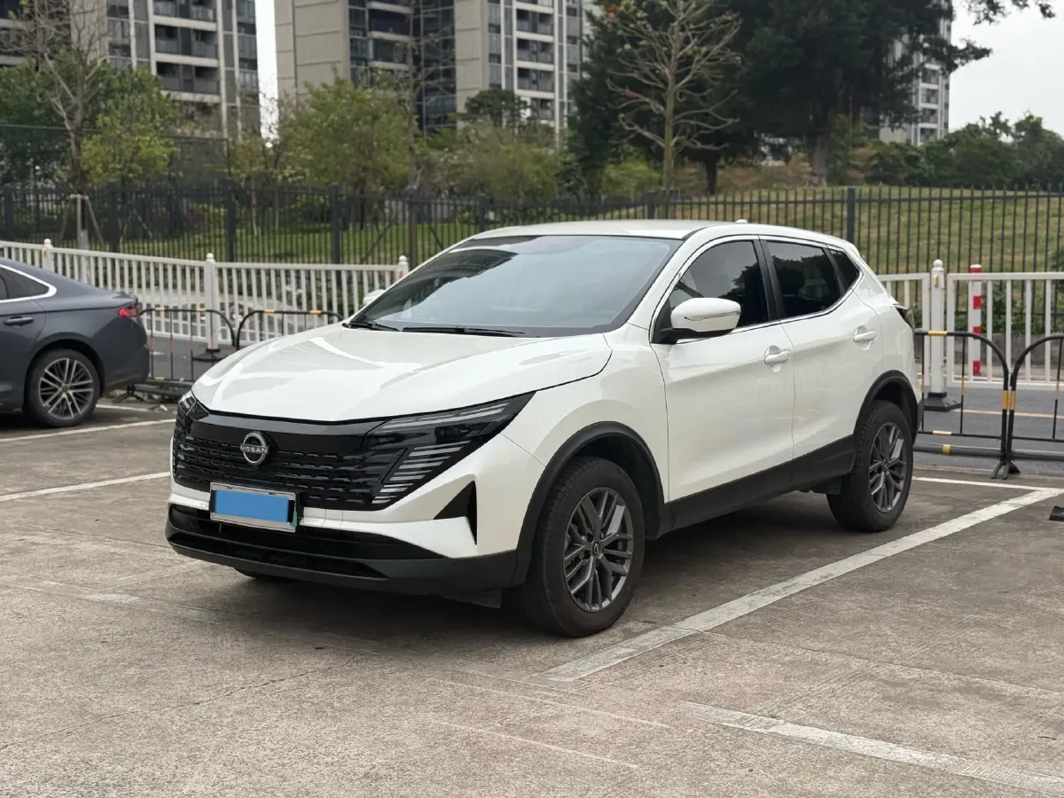2025 Nissan Qashqai 2.0L 151HP L4 CVT,autocango,china used car exporter,china ev exporter,chinese used car exporter,chinese used ev exporter