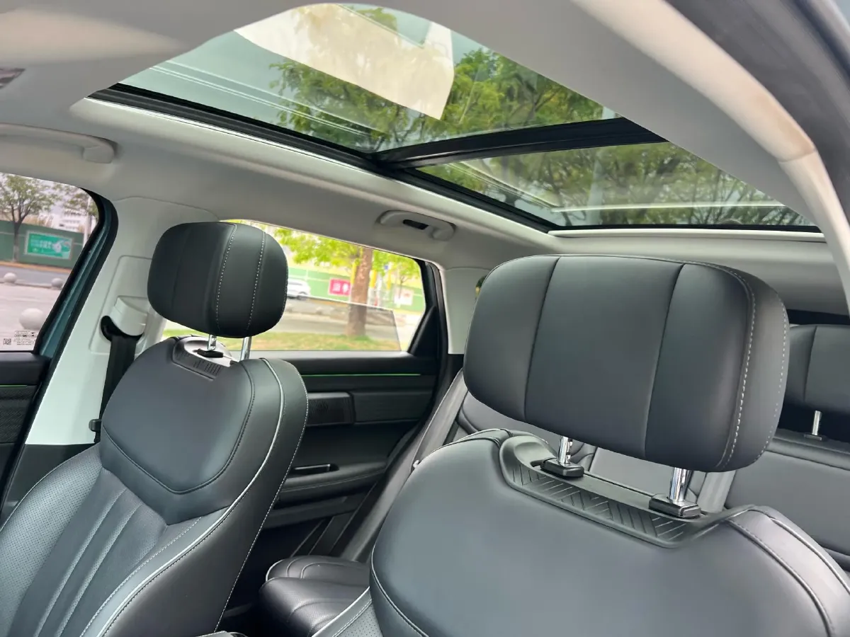 2023 Chery Exploration 06 1.6T 197HP L4 7DCT,autocango,china used car exporter,china ev exporter,chinese used car exporter,chinese used ev exporter