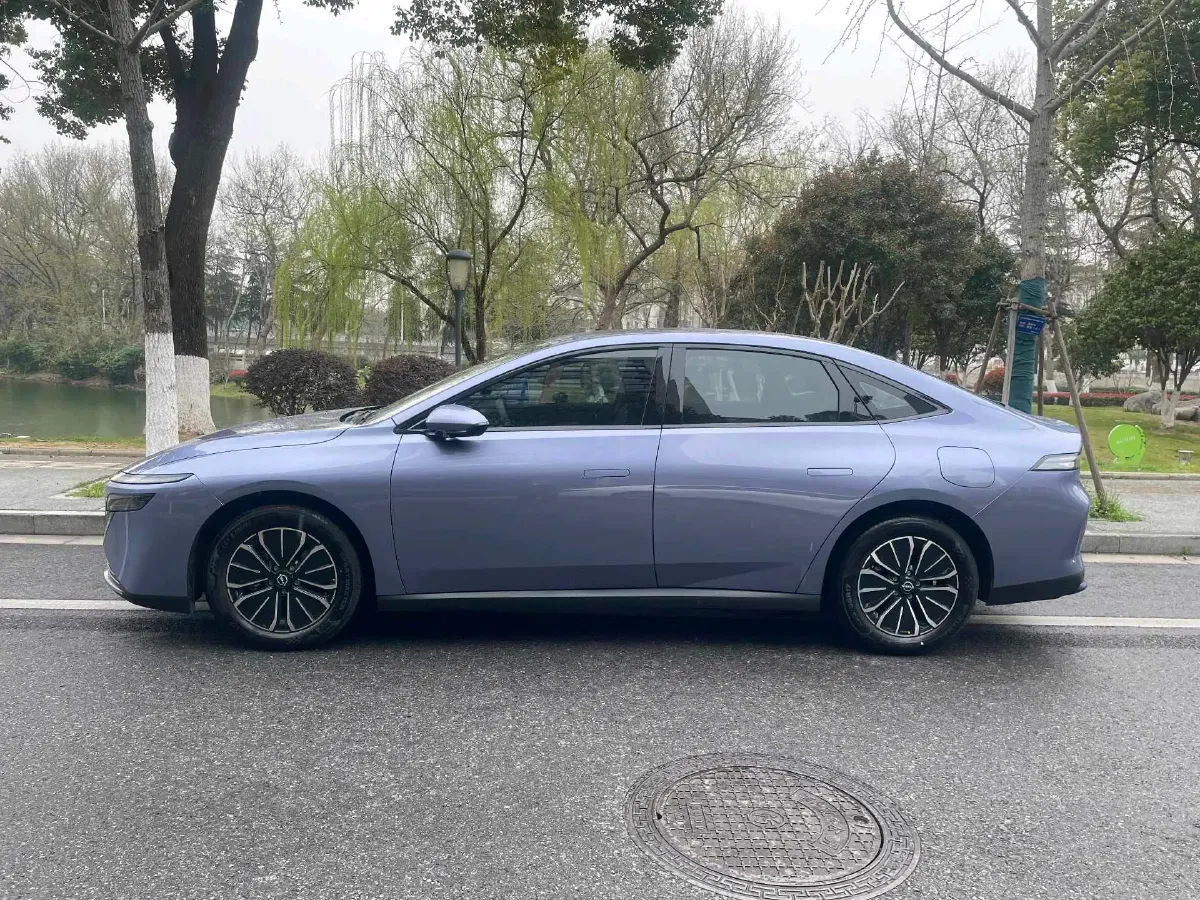 2026 Nissan N7 1.5L 102HP L4 1DHT PHEV,autocango,china used car exporter,china ev exporter,chinese used car exporter,chinese used ev exporter