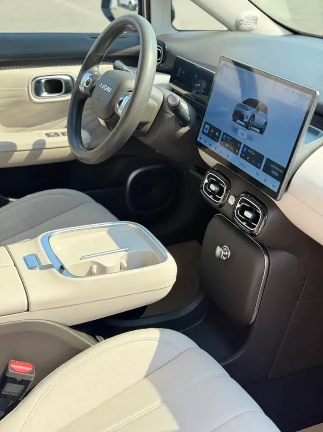 2025 Aion AION UT BEV 34.868KWH,autocango,china used car exporter,china ev exporter,chinese used car exporter,chinese used ev exporter