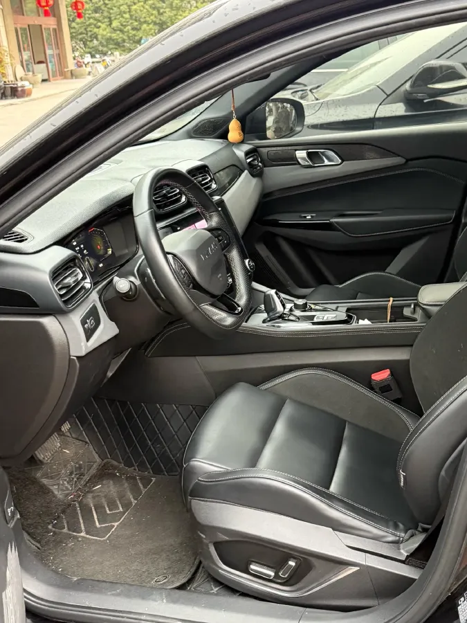 2022 LYNK&CO 03 2.0T 190HP L4 7DCT,autocango,china used car exporter,china ev exporter,chinese used car exporter,chinese used ev exporter