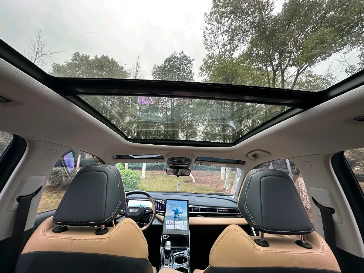 2023 Geely StarRay 1.5T 181HP L4 7DCT,autocango,china used car exporter,china ev exporter,chinese used car exporter,chinese used ev exporter