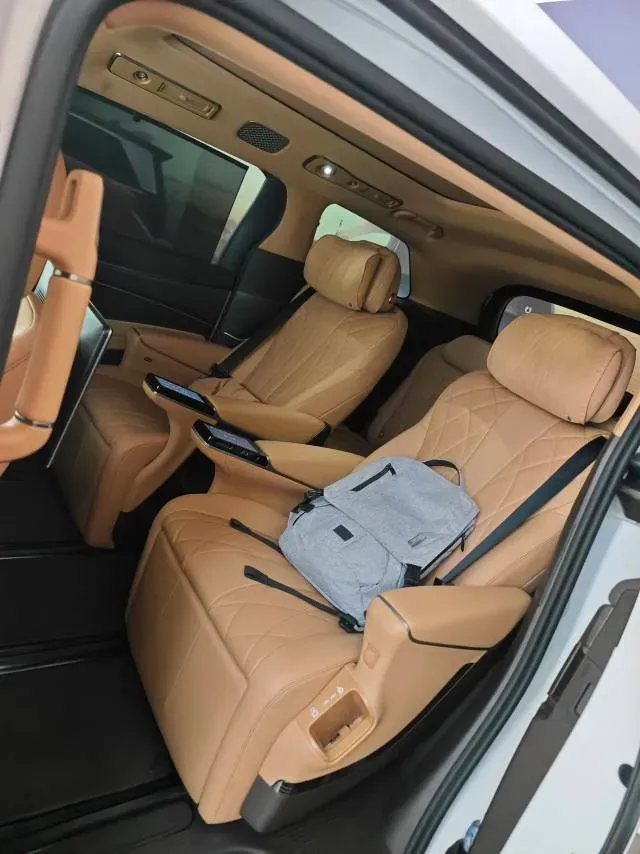 2025 Denza D9 BEV 103KWH,autocango,china used car exporter,china ev exporter,chinese used car exporter,chinese used ev exporter