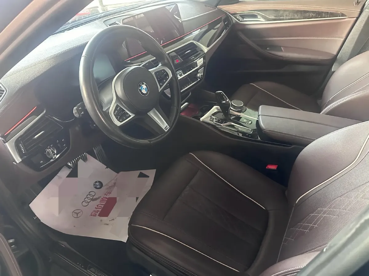 2021 BMW 5 Series 2.0T 184HP L4 8AT,autocango,china used car exporter,china ev exporter,chinese used car exporter,chinese used ev exporter