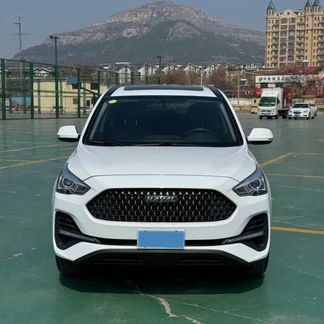 2019 Haval M6 1.5T 150HP L4 7DCT,autocango,china used car exporter,china ev exporter,chinese used car exporter,chinese used ev exporter