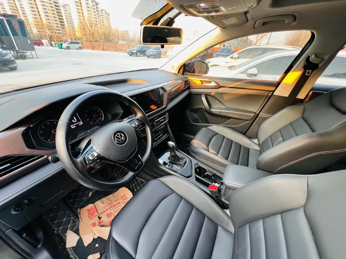 2021 Volkswagen Tharu 1.4T 150HP L4 7DCT,autocango,china used car exporter,china ev exporter,chinese used car exporter,chinese used ev exporter