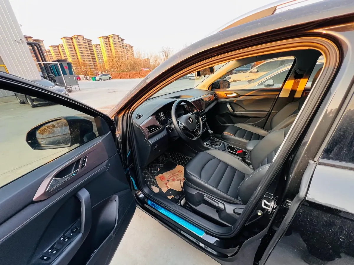 2021 Volkswagen Tharu 1.4T 150HP L4 7DCT,autocango,china used car exporter,china ev exporter,chinese used car exporter,chinese used ev exporter