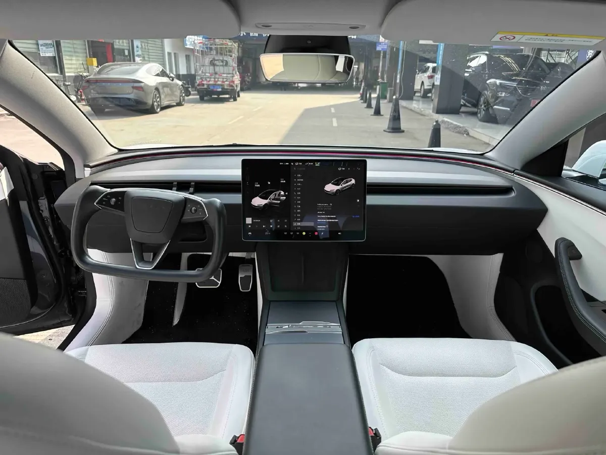 2023 Buick EnvisionPlus 2.0T 237HP L4 9AT,autocango,china used car exporter,china ev exporter,chinese used car exporter,chinese used ev exporter