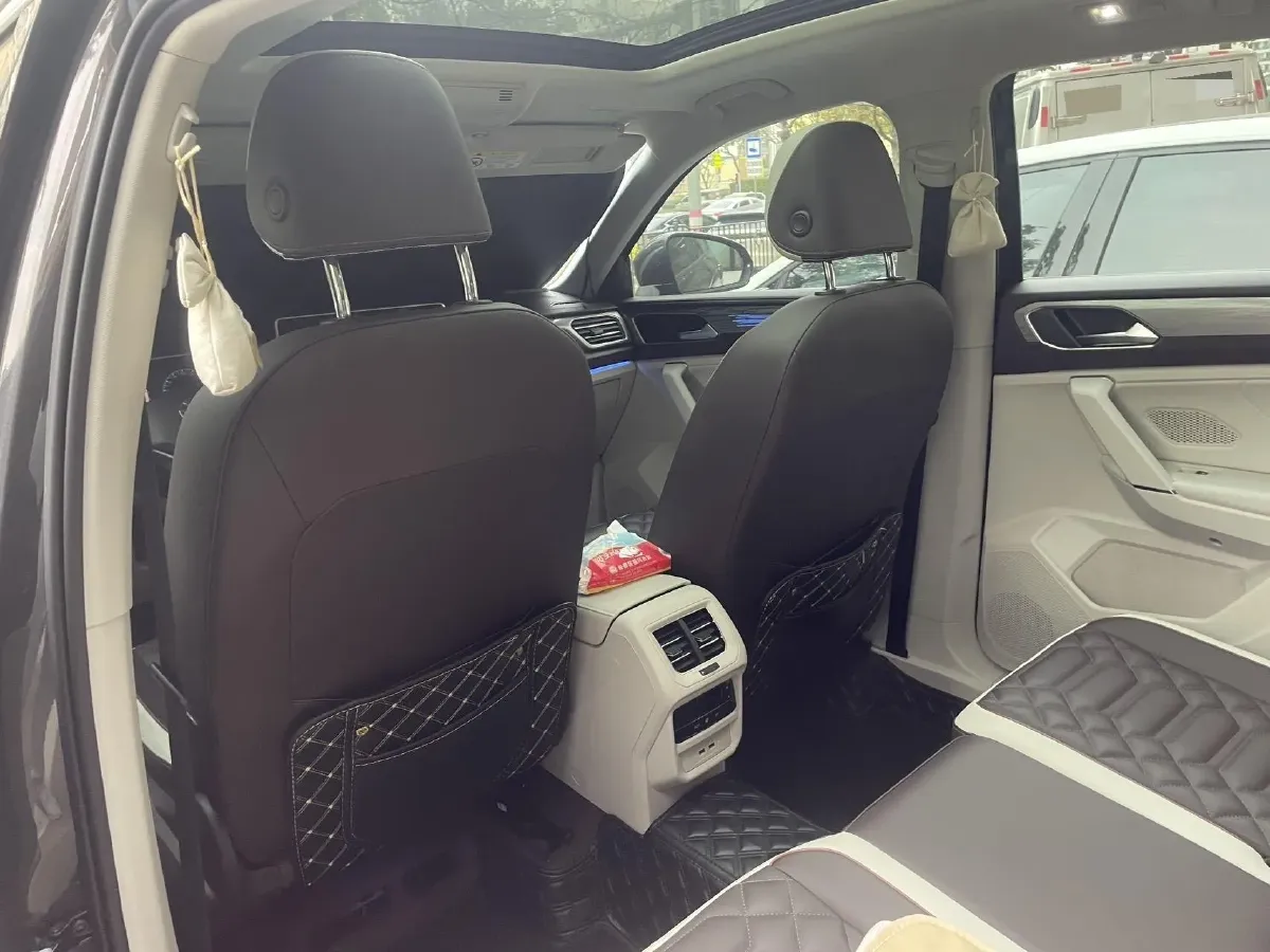 2023 Volkswagen Tayron 2.0T 186HP L4 7DCT,autocango,china used car exporter,china ev exporter,chinese used car exporter,chinese used ev exporter