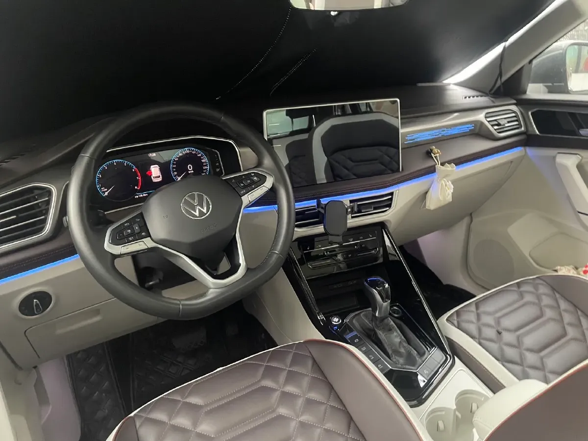 2023 Volkswagen Tayron 2.0T 186HP L4 7DCT,autocango,china used car exporter,china ev exporter,chinese used car exporter,chinese used ev exporter