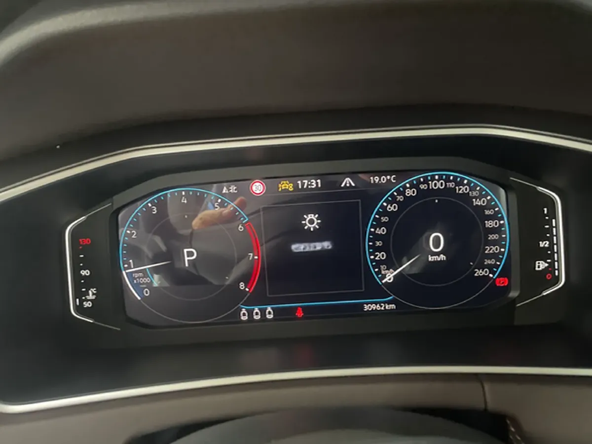 2023 Volkswagen Tayron 2.0T 186HP L4 7DCT,autocango,china used car exporter,china ev exporter,chinese used car exporter,chinese used ev exporter