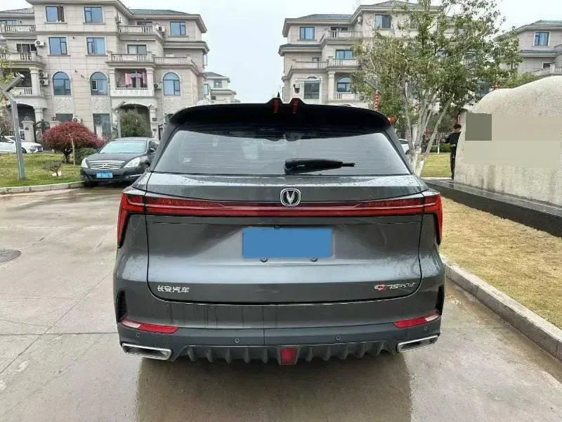 2022 ChangAn CS75 Plus 1.5T 178HP L4 6AT,autocango,china used car exporter,china ev exporter,chinese used car exporter,chinese used ev exporter