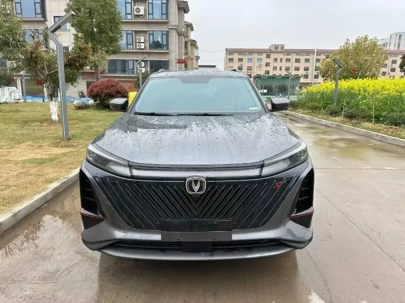 2022 ChangAn CS75 Plus 1.5T 178HP L4 6AT,autocango,china used car exporter,china ev exporter,chinese used car exporter,chinese used ev exporter