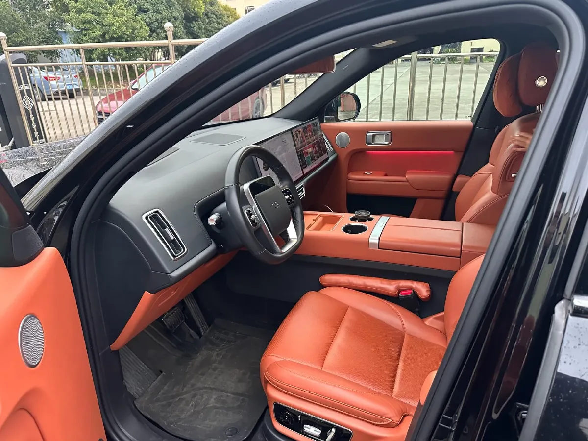 2023 Li L7 Range Extended 154HP REEV 40.9KWH,autocango,china used car exporter,china ev exporter,chinese used car exporter,chinese used ev exporter