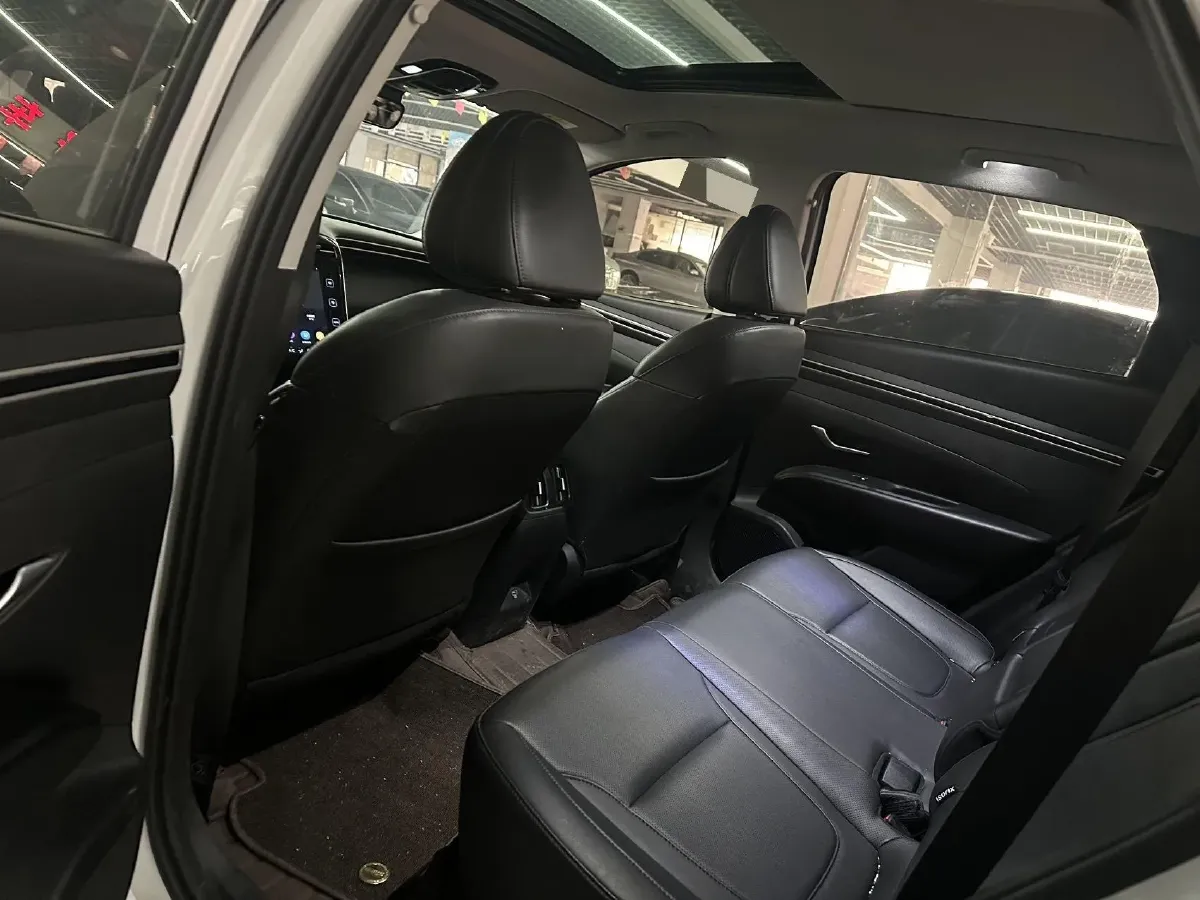 2023 Hyundai Tucson 1.5T 200HP L4 8AT,autocango,china used car exporter,china ev exporter,chinese used car exporter,chinese used ev exporter