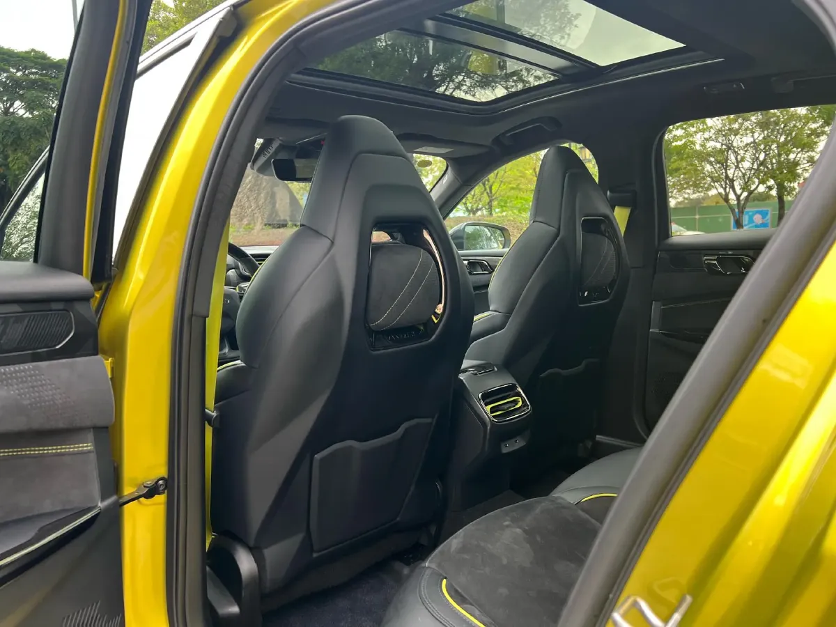 2019 LYNK&CO 03 2.0T 254HP L4 8AT,autocango,china used car exporter,china ev exporter,chinese used car exporter,chinese used ev exporter