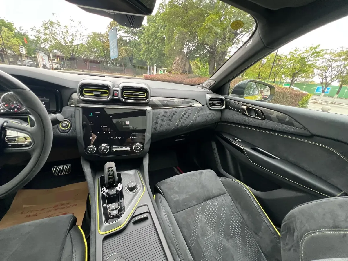 2019 LYNK&CO 03 2.0T 254HP L4 8AT,autocango,china used car exporter,china ev exporter,chinese used car exporter,chinese used ev exporter