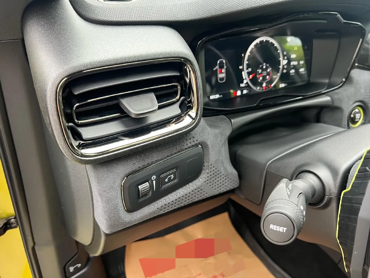 2019 LYNK&CO 03 2.0T 254HP L4 8AT,autocango,china used car exporter,china ev exporter,chinese used car exporter,chinese used ev exporter