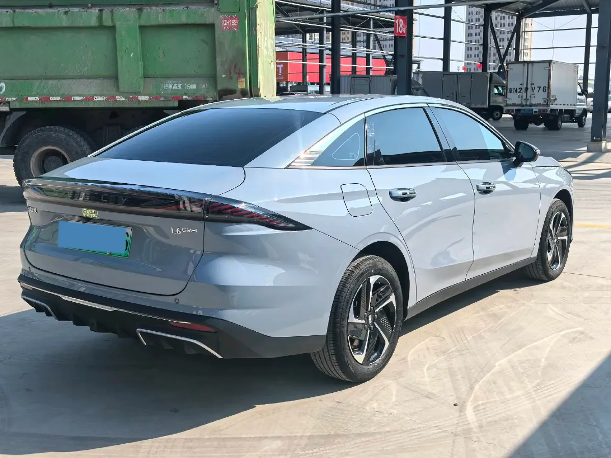 2025 BYD Sea Lion 05 DM-i 1.5L 101HP L4 E-CVT PHEV 12.9KWH,autocango,china used car exporter,china ev exporter,chinese used car exporter,chinese used ev exporter