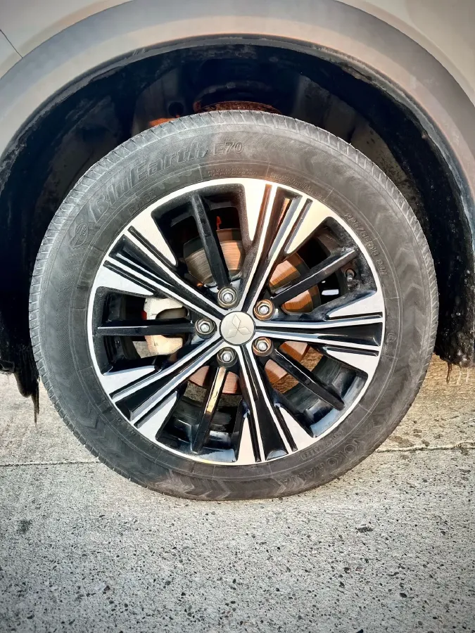 2021 Mitsubishi Eclipse Cross 1.5T 170HP L4 CVT,autocango,china used car exporter,china ev exporter,chinese used car exporter,chinese used ev exporter