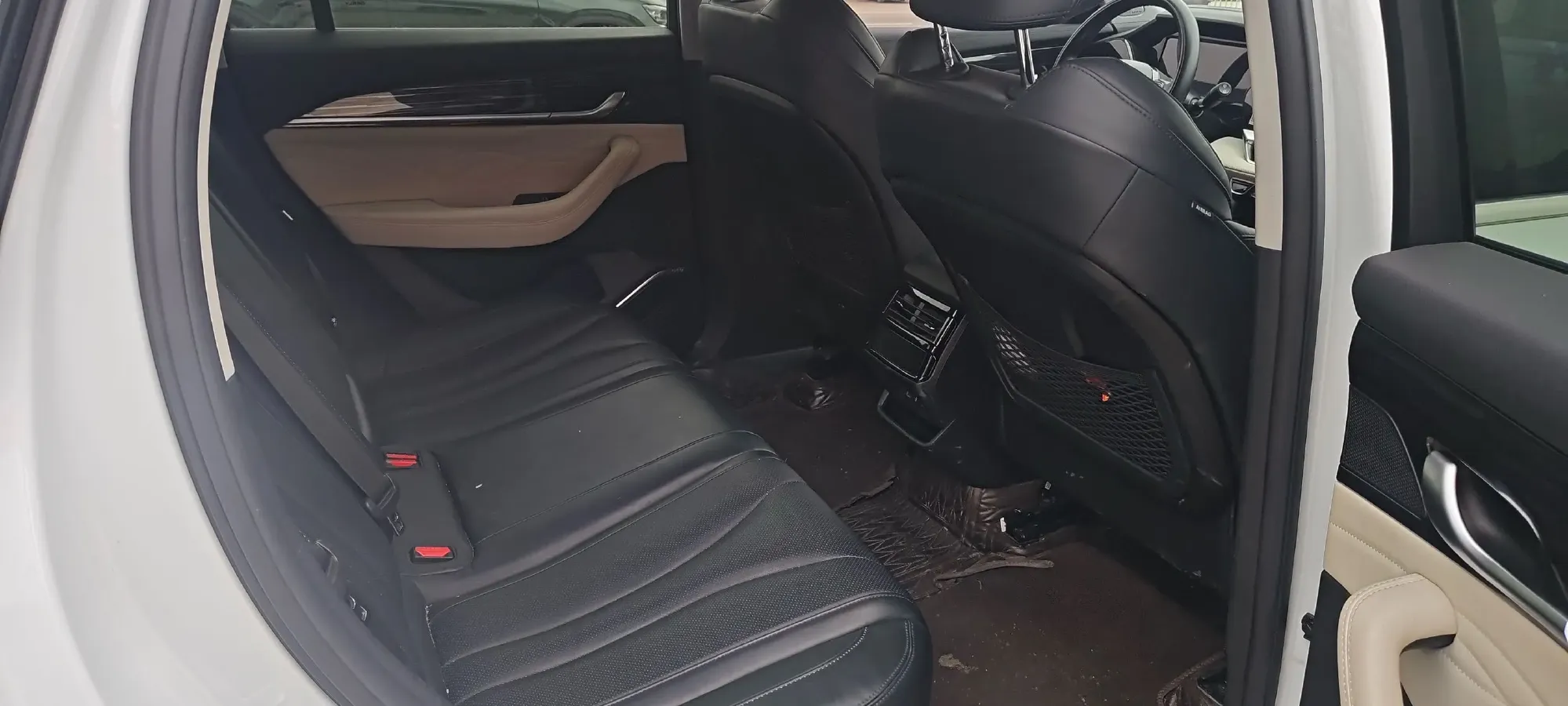 2024 Geely Monjaro 2.0T 238HP L4 8AT,autocango,china used car exporter,china ev exporter,chinese used car exporter,chinese used ev exporter