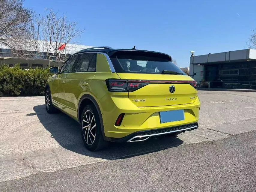 2023 Volkswagen T-Roc 1.5T 160HP L4 7DCT,autocango,china used car exporter,china ev exporter,chinese used car exporter,chinese used ev exporter